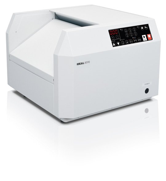 Ideal 8590 booklet maker